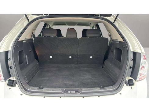 Used 2009 Ford Edge SE image 9