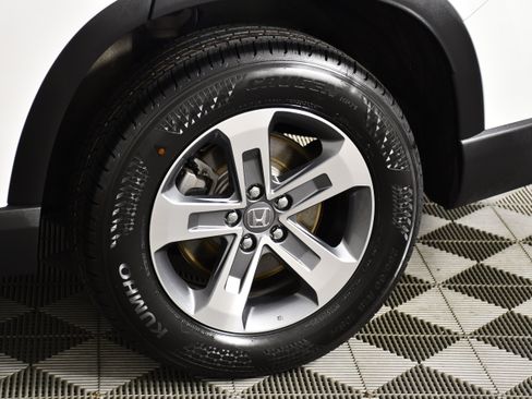 Used 2025 Honda Pilot EX-L image 53