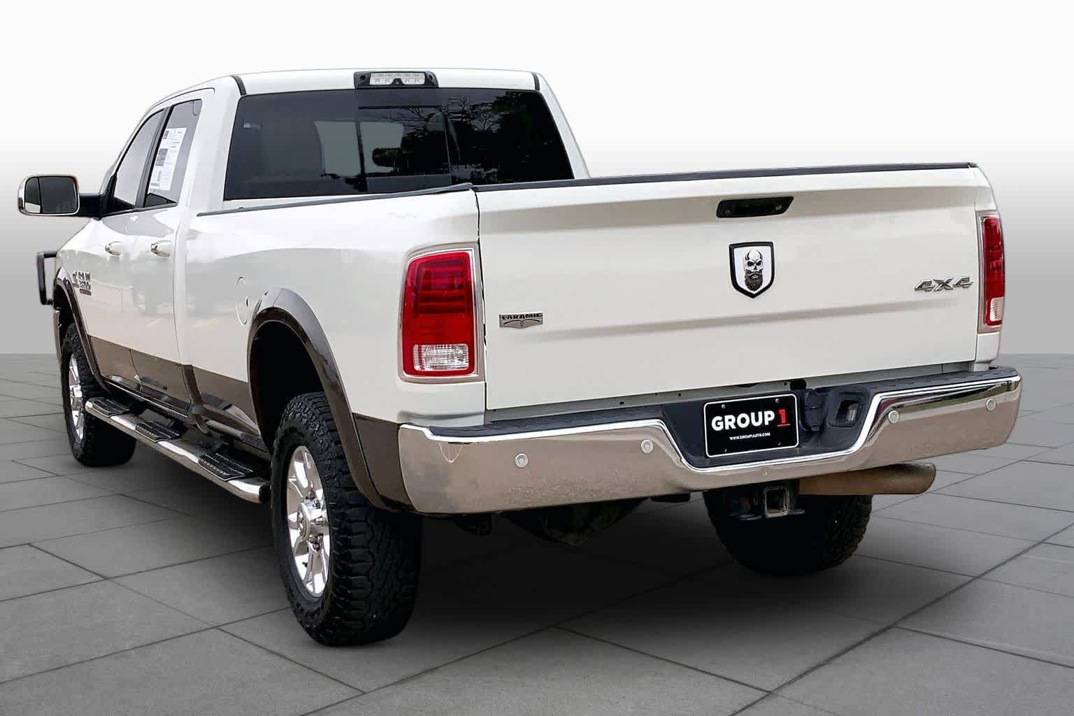Used 2018 RAM 3500 Laramie w/ Protection Group AWD/4WD image 12