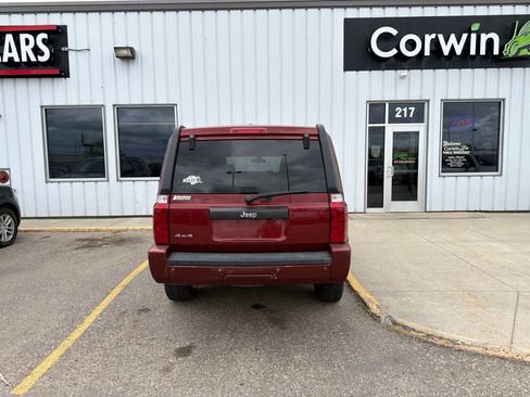 Used 2008 Jeep Commander Sport AWD/4WD image 7