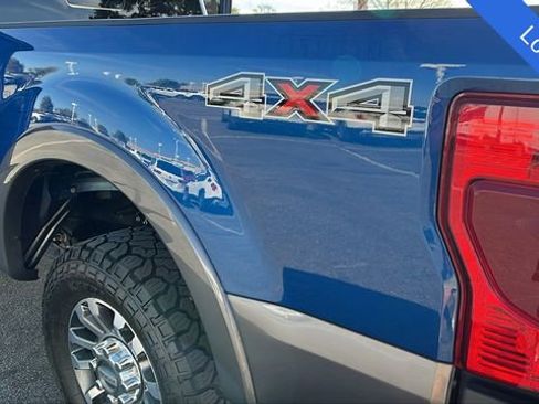 Used 2022 Ford F250 Lariat w/ Lariat Ultimate Package AWD/4WD image 17