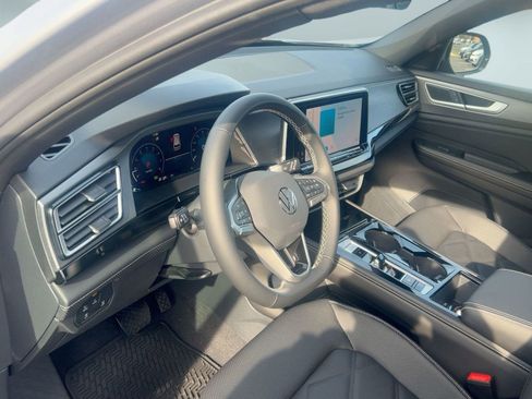 New 2026 Volkswagen Atlas Cross Sport SE AWD/4WD image 4