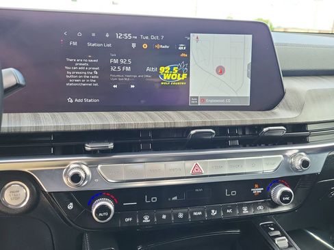 Used 2024 Kia Telluride SX image 10