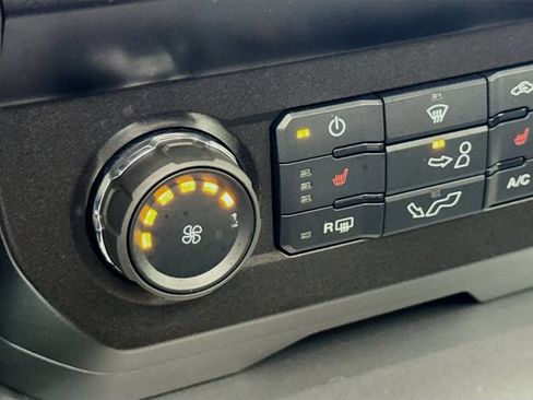 Certified 2019 Ford F150 XLT w/ Equipment Group 302A Luxury AWD/4WD image 20