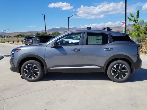 New 2026 Nissan Kicks SV w/ SV Premium Package image 2