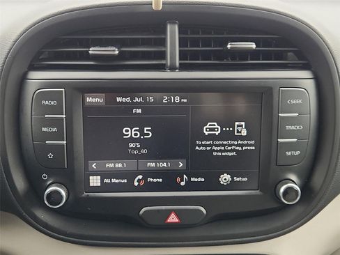 Used 2023 Kia Soul LX w/ LX Technology Package FWD image 13