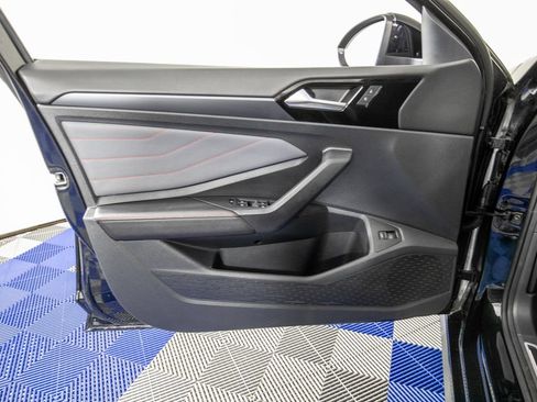 Used 2025 Volkswagen Jetta GLI Autobahn FWD image 14