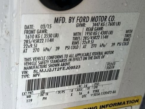 Used 2015 Lincoln Navigator 4WD image 30