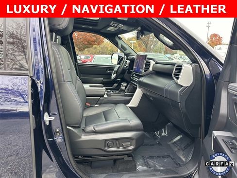 Used 2023 Toyota Sequoia Platinum image 12