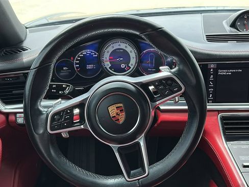 Used 2018 Porsche Panamera 4S AWD/4WD image 27