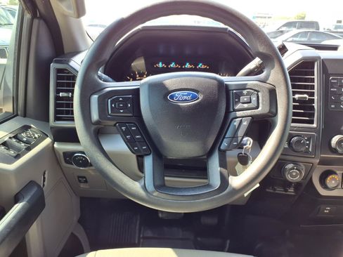 Used 2019 Ford F150 XL w/ Equipment Group 101A Mid AWD/4WD image 18
