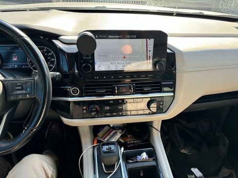 Used 2022 Nissan Pathfinder Platinum w/ Cargo Package image 12