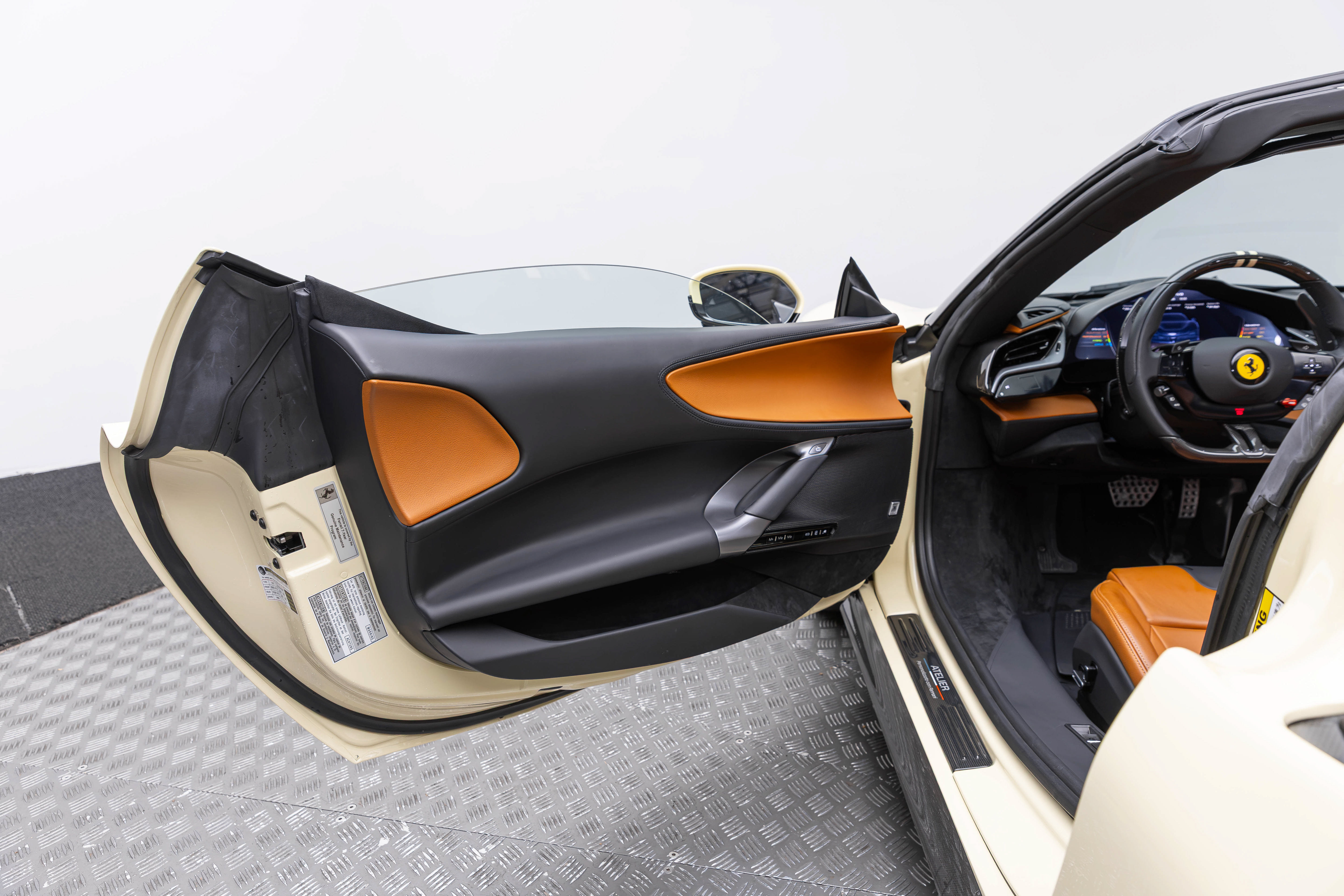 Used 2025 Ferrari SF90 Spider AWD/4WD image 12