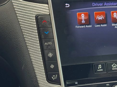 Used 2019 INFINITI Q60 Red Sport 400 w/ Proactive Package RWD image 35