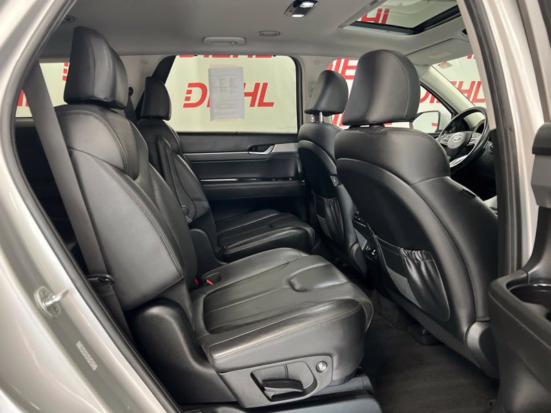 Used 2022 Hyundai Palisade SEL w/ Premium Package AWD/4WD image 11