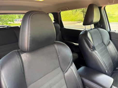 Used 2024 Mitsubishi Outlander SE AWD/4WD image 31
