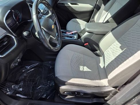 Used 2019 Chevrolet Equinox LT w/ Sun & Navigation Package FWD image 13