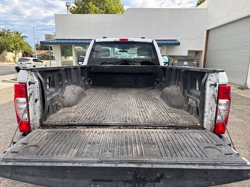 Used 2022 Ford F250 XL RWD image 23