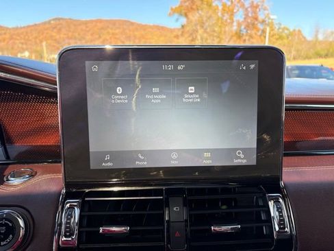 Used 2020 Lincoln Navigator L Black Label w/ Cargo Convenience Package image 15