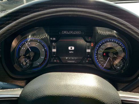 Used 2022 RAM 2500 Limited w/ Night Edition AWD/4WD image 13