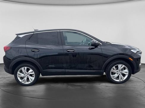 Used 2025 Buick Encore GX Preferred AWD/4WD image 12