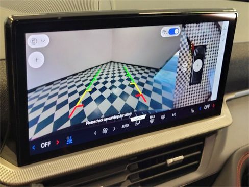 Used 2025 Ford Explorer ST image 20