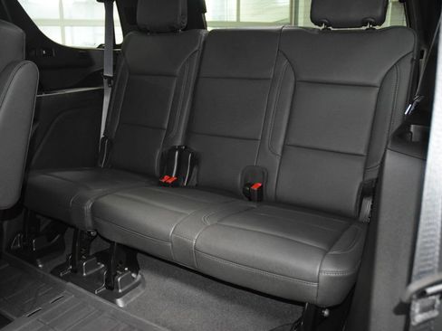 Used 2023 Chevrolet Tahoe LT w/ Luxury Package AWD/4WD image 43