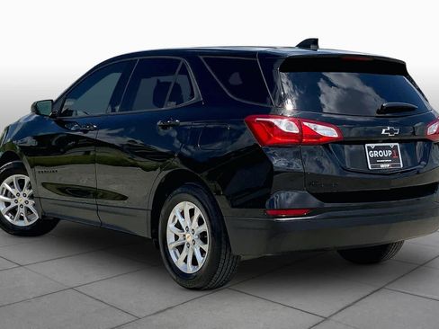 Used 2019 Chevrolet Equinox LS w/ LS Convenience Package FWD image 12