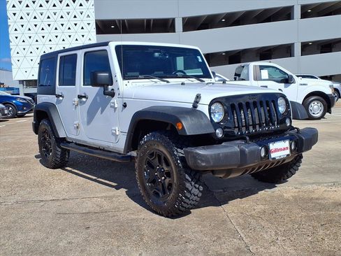 Used 2018 Jeep Wrangler Unlimited Sport image 2