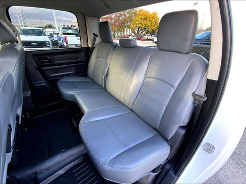 Used 2018 RAM 2500 Tradesman image 20