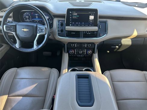 Used 2023 Chevrolet Tahoe Premier image 9
