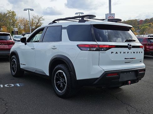 Certified 2024 Nissan Pathfinder Rock Creek image 4