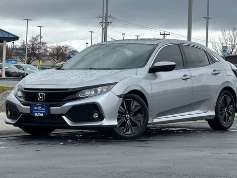 Used 2018 Honda Civic EX image 1
