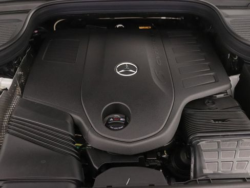 New 2026 Mercedes-Benz GLE 450 4MATIC image 9