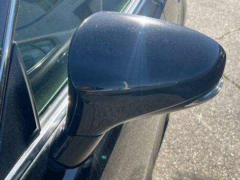 Used 2013 Lexus CT 200h image 21