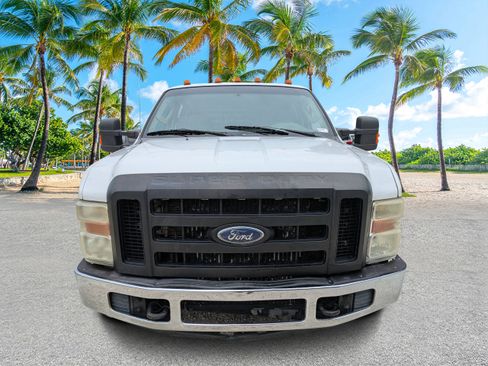 Used 2009 Ford F350 XL image 9