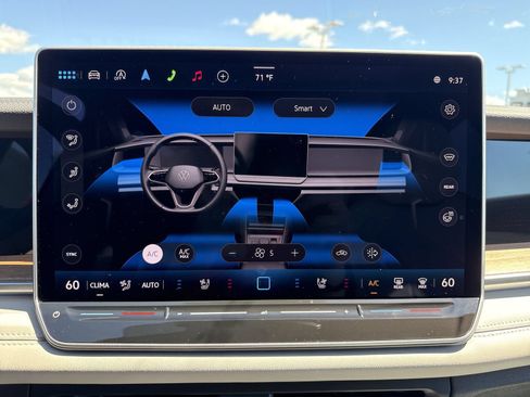 New 2026 Volkswagen Tiguan SEL R-Line AWD/4WD image 19
