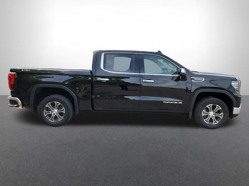 Used 2024 GMC Sierra 1500 SLT AWD/4WD image 6