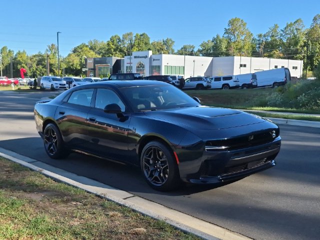 Used 2026 Dodge Charger Scat Pack w/ Blacktop Package AWD/4WD image 15