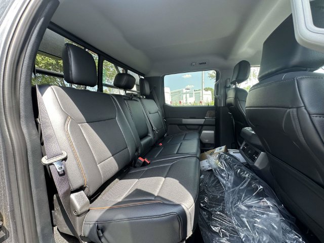 New 2026 Ford F450 Lariat AWD/4WD image 42