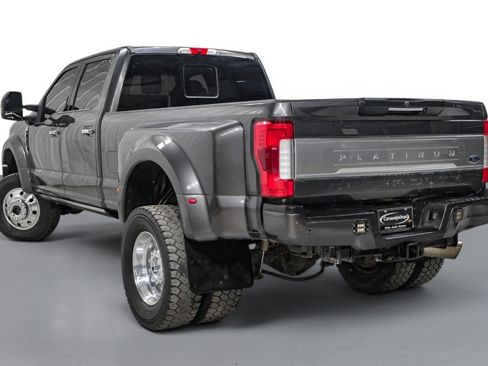 Used 2019 Ford F450 Platinum w/ Platinum Ultimate Package AWD/4WD image 8