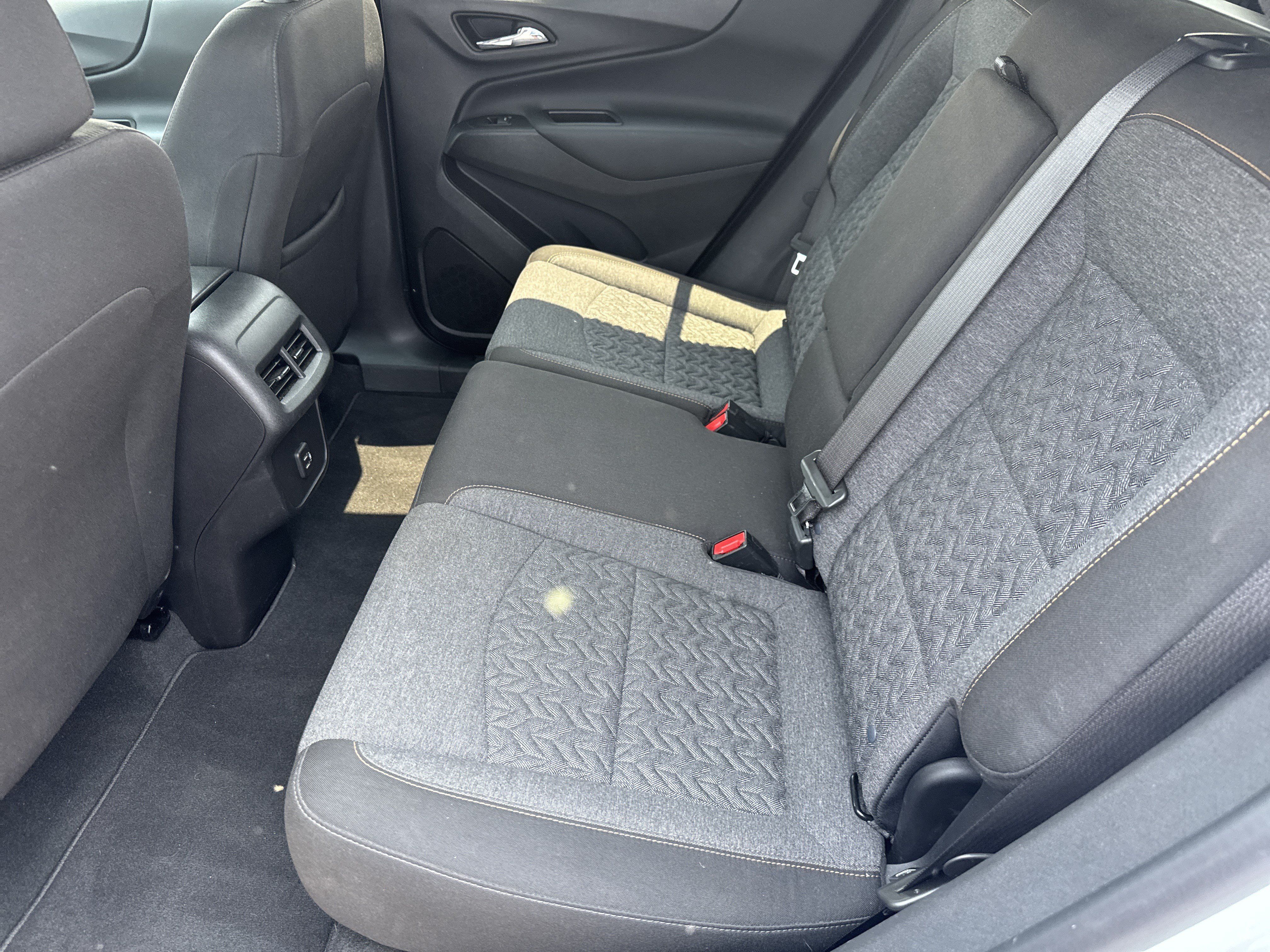 Used 2023 Chevrolet Equinox LT FWD image 11