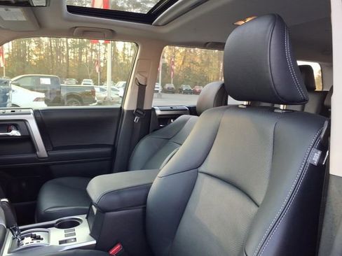 Used 2024 Toyota 4Runner Limited image 15