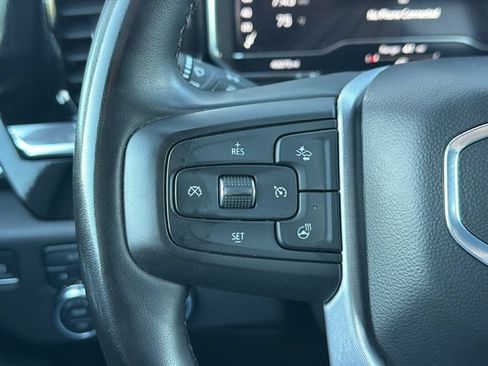 Used 2025 GMC Sierra 1500 SLT AWD/4WD image 19