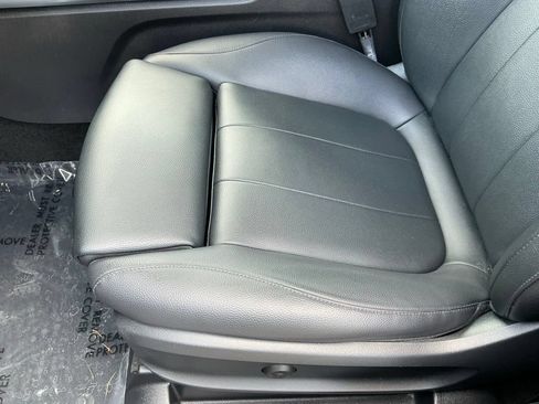 Used 2022 Mercedes-Benz GLA 250 4MATIC image 17