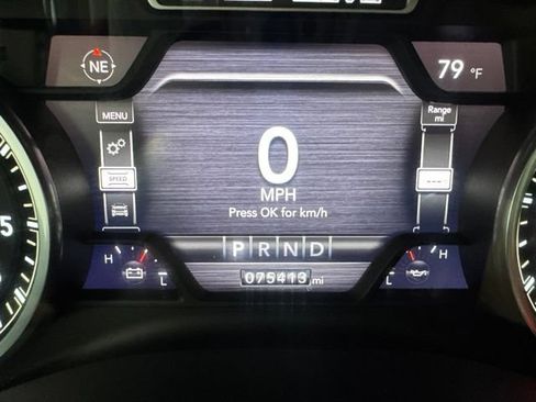 Used 2022 RAM 1500 Laramie AWD/4WD image 34