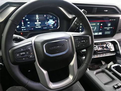 Used 2024 GMC Sierra 2500 Denali w/ Denali Reserve Package image 13