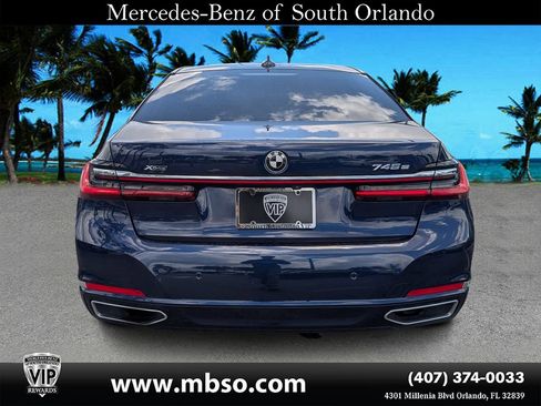 Used 2021 BMW 745e xDrive w/ Premium Package AWD/4WD image 24