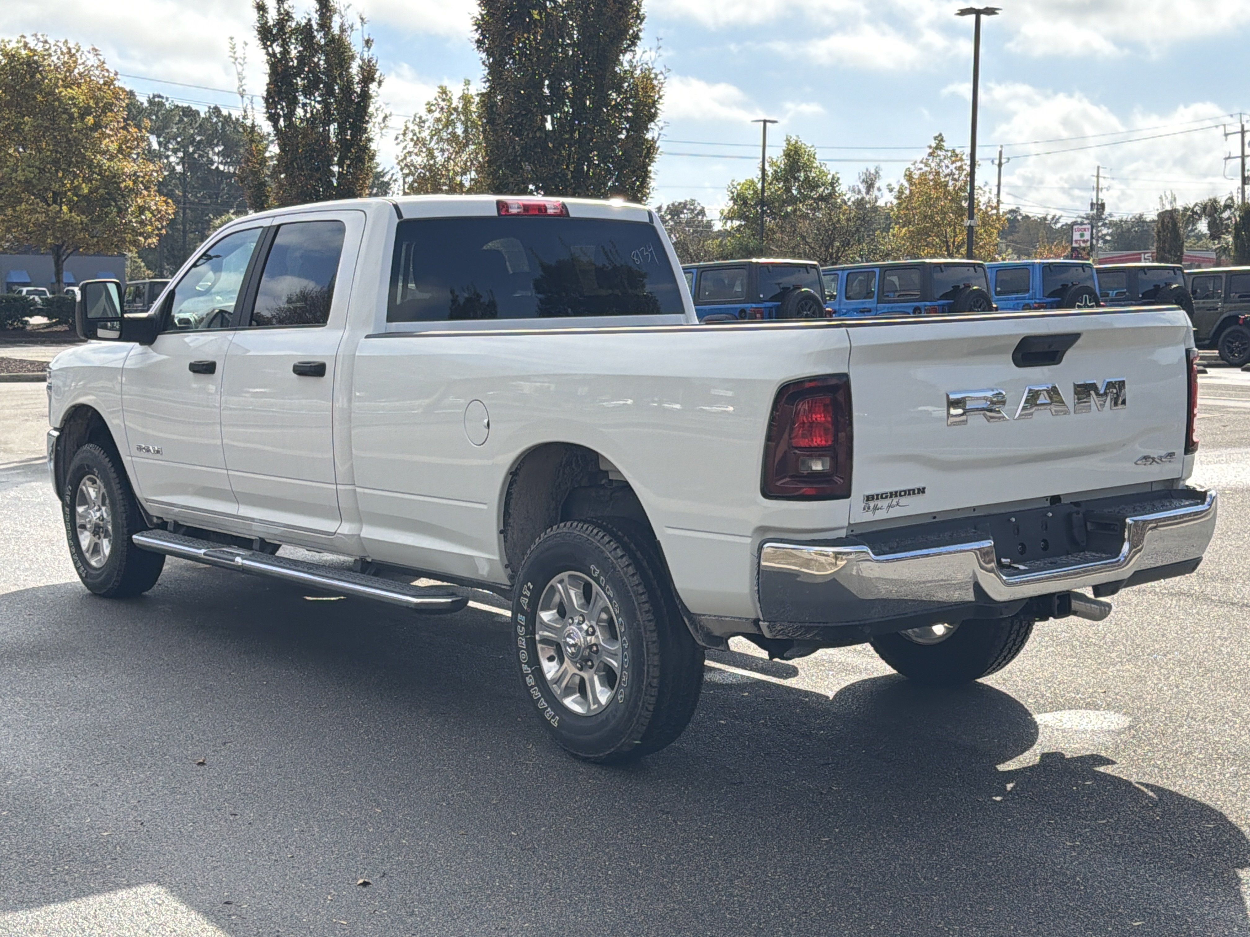 Used 2025 RAM 2500 Big Horn AWD/4WD image 6