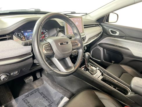 Used 2022 Jeep Compass Latitude w/ Convenience Group image 9